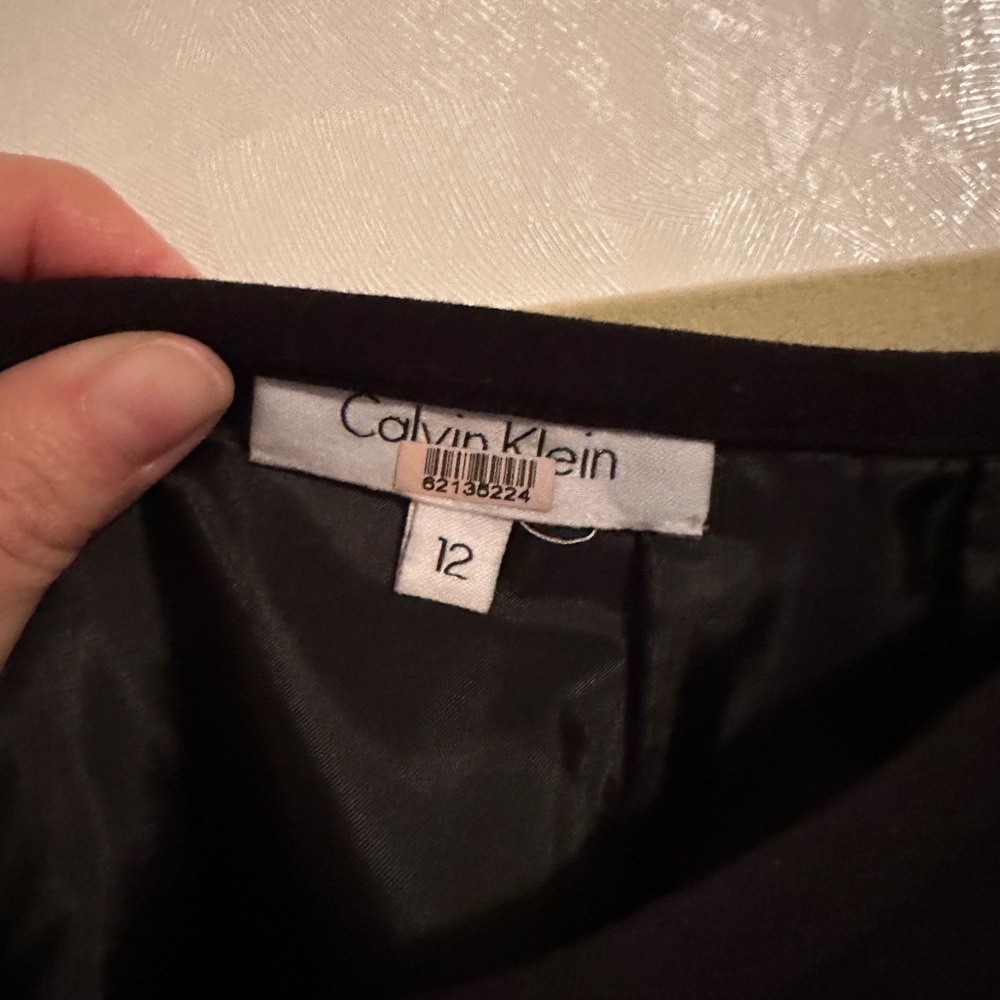 Calvin Klein black pencil skirt